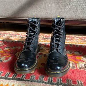Dr Martens Patent Boot 1460 Black